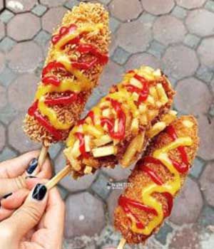 Hotdog korea phô mai  xiên que